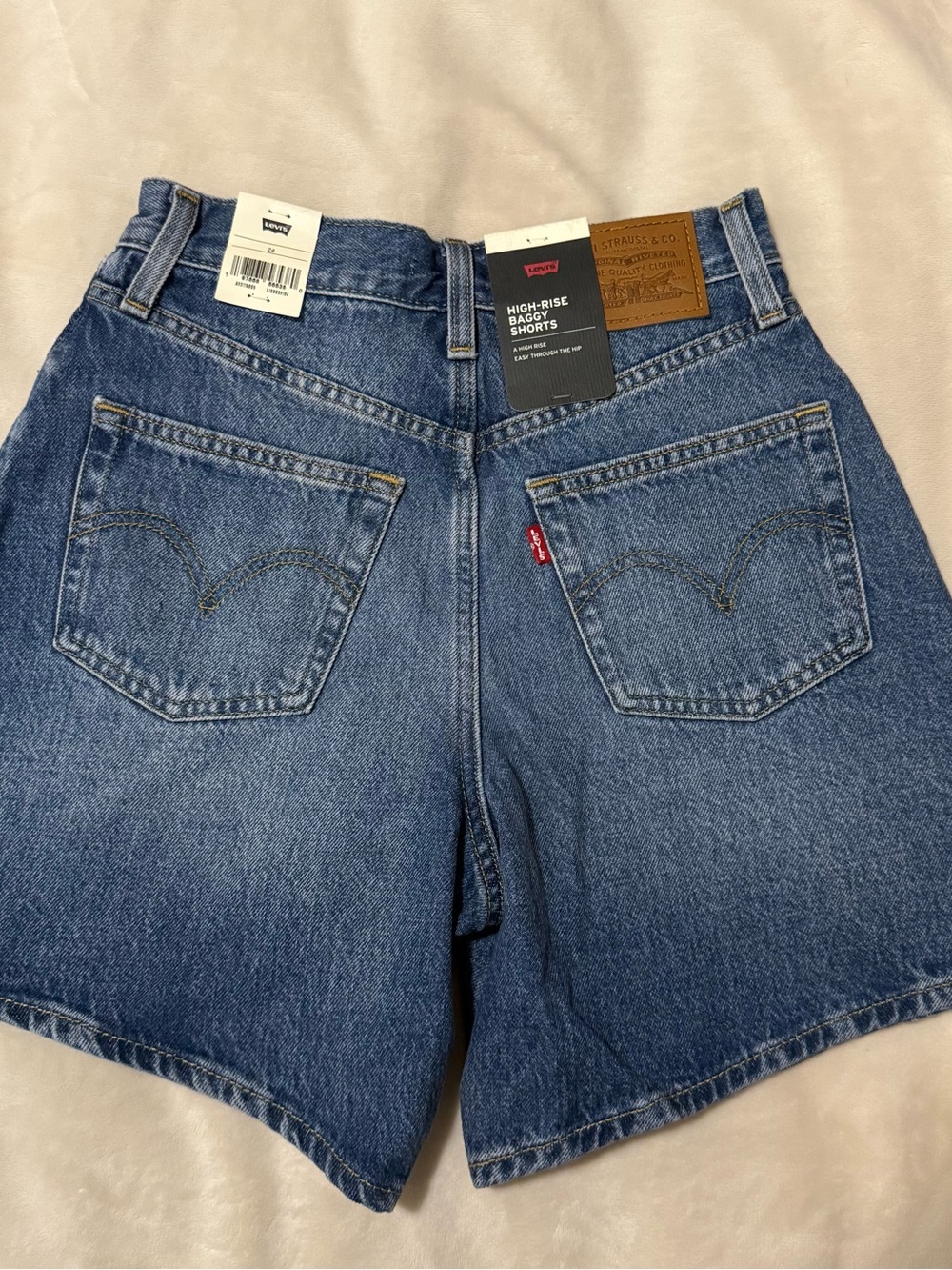 Levis High Rise Baggy Shorts